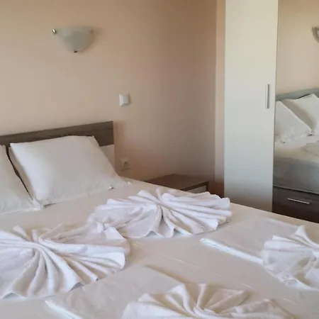 и мони холидейс شقة *