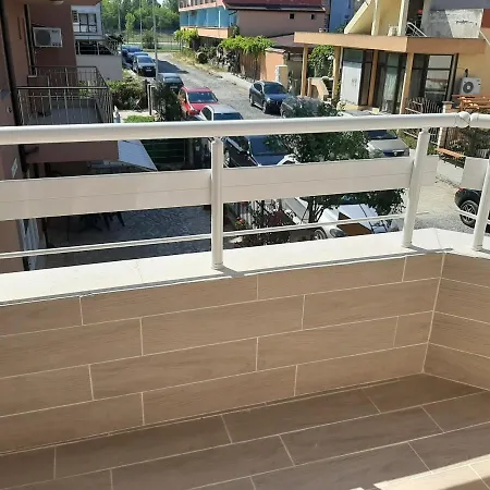 и мони холидейс * Tsarevo