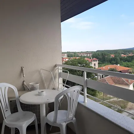 Lejlighed и мони холидейс *