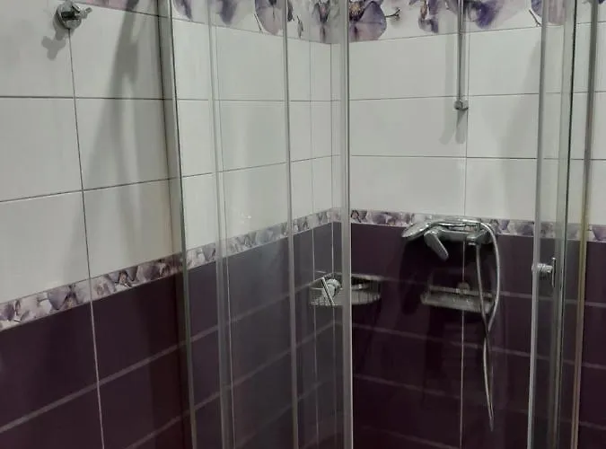 и мони холидейс Апартаменты *